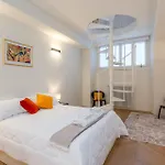 Elegant Duplex With Modern Design In Апартаменты Милан