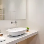 Апартаменты Elegant Duplex With Modern Design In
