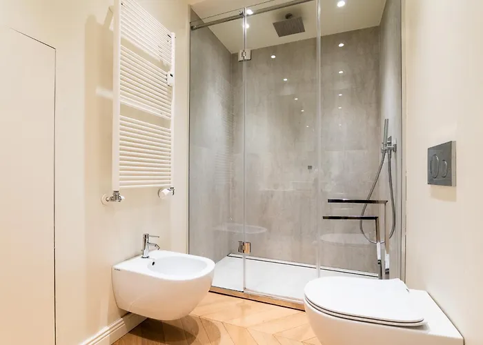 Elegant Duplex With Modern Design In Lejlighed *