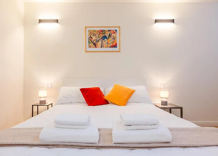 Elegant Duplex With Modern Design In Lejlighed *